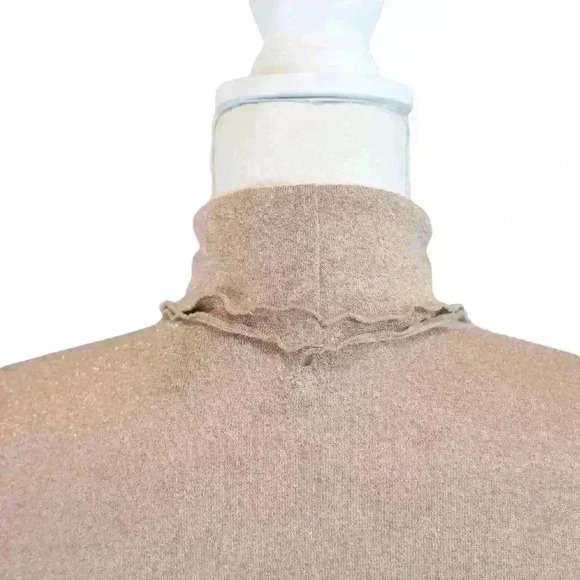 J.Crew Sparkle Pink Rose Gold Turtleneck w/ Lettuce Edge Cuffs & Trim Size Small - Picture 5 of 9